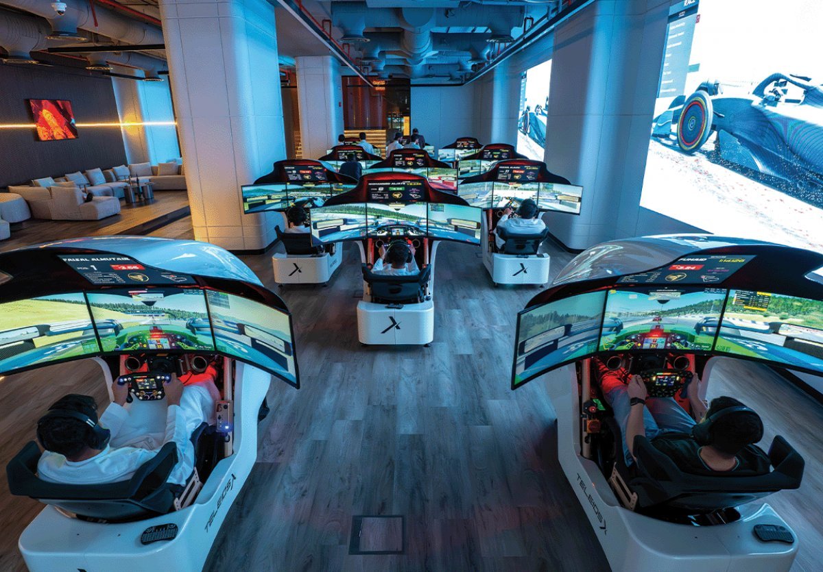 Racing simulator Experience | Hala Yalla