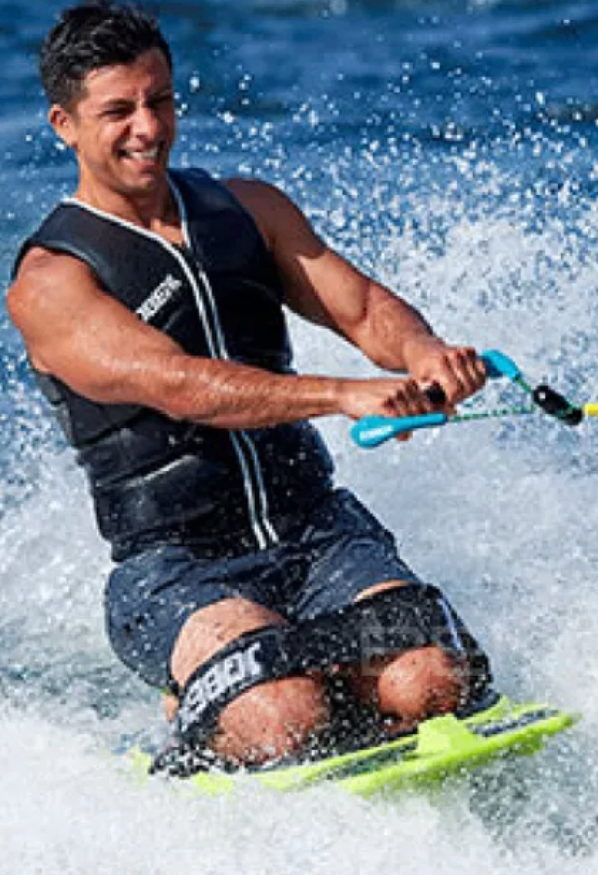 Kneeboarding | Hala Yalla